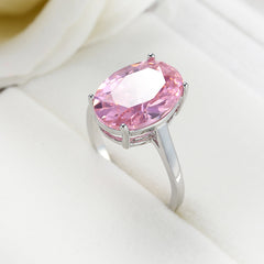 Exaggerated Large Zircon Ring for Pink Wedding Dress